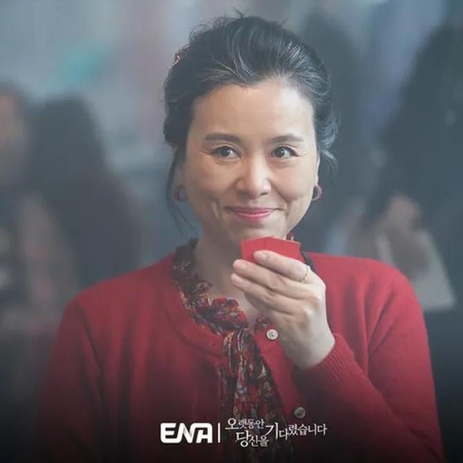 9 Ratu Watak Ibu dalam KDrama, Dari Yang Lembut Sampai Tegas, Buat Kita Rindu Mak 8 8eff5cae 65cb 4bea 9487 5ac7158033f1