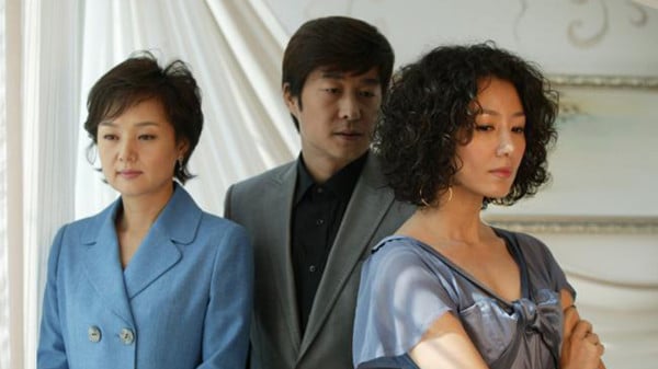 8 Drama Korea Tentang Isteri Curang yang Sarat Konflik dan Emosi Mendalam 1 IMG 5653