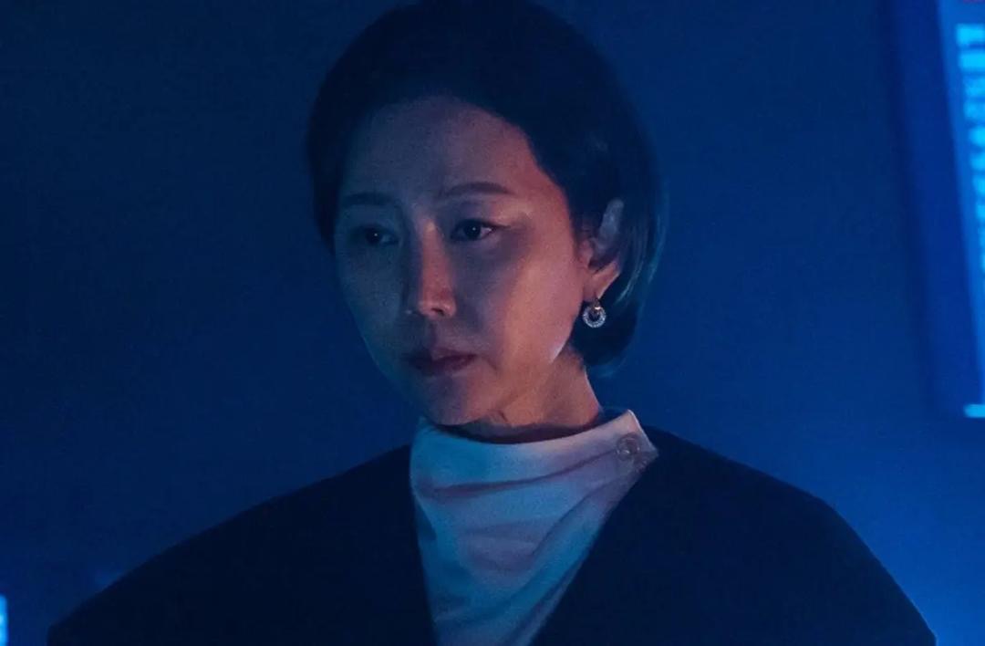 The Defects: Yum Jung Ah, Psikopat Tenang yang Menyembunyikan Keganasan di Balik Senyuman 6 a78c3ccb c4b9 49e8 b773 c80154b34ac2