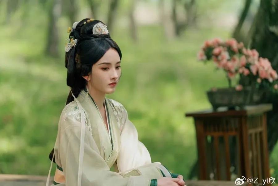 9 Drama China Romantis yang Bikin Penonton Hanyut Dalam Kisah Mereka 7 b1d2ba2a fc44 4779 8115 06b6a3080c94