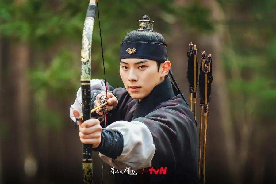 Lee Chae Min Dipilih Jadi Raja Dalam Masa 10 Hari, Drama BON APPETIT, YOUR MAJESTY Curi Tumpuan 8 c1036f16 f4f7 4e0a a9d5 3e4d5e5962e9