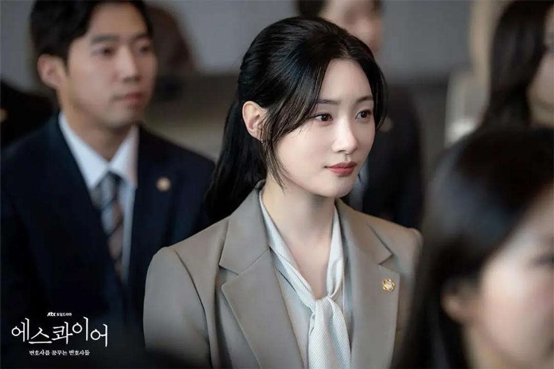 Strategi Tegas Kwon Na Yeon, Menggoncang Firma Guaman Yullim Demi Keadilan 4 e87fa046 0ced 4ede b232 2122861f4b12