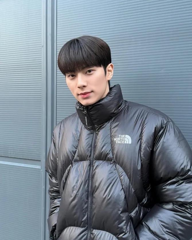 Profil Lee Chae Min, Bintang Muda Korea Selatan yang Kian Menyinar 2 31a45418 cf84 45af ab2a 112bcfa82374