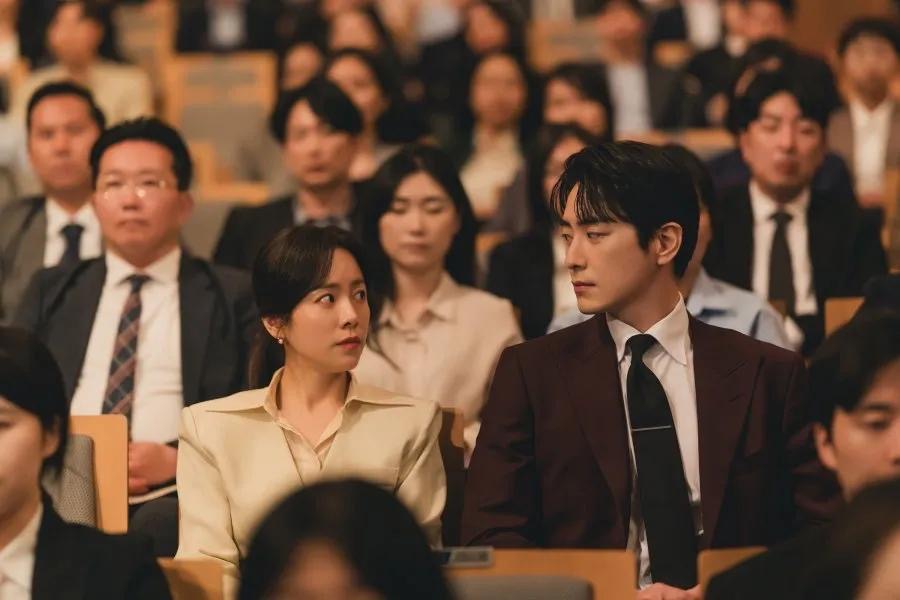 Drama Korea Paling Hangat 2025, Senarai Tontonan Harus Dengan Penonton Paling Ramai 5 6135444c f9cf 4f26 91b0 958e9280681d