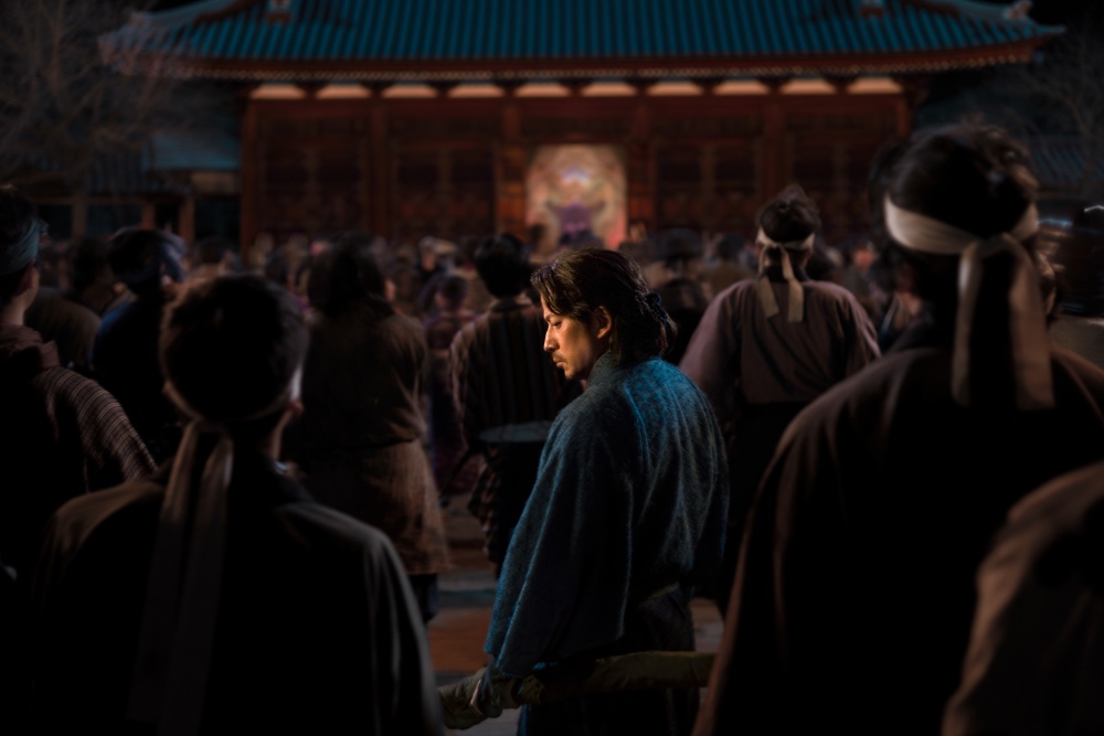 Aksi Brutal dan Sarat Emoi, Junichi Okada Bersinar Sebagai Samurai Terakhir dalam ‘Last Samurai Standing’ 5 IMG 3031 1