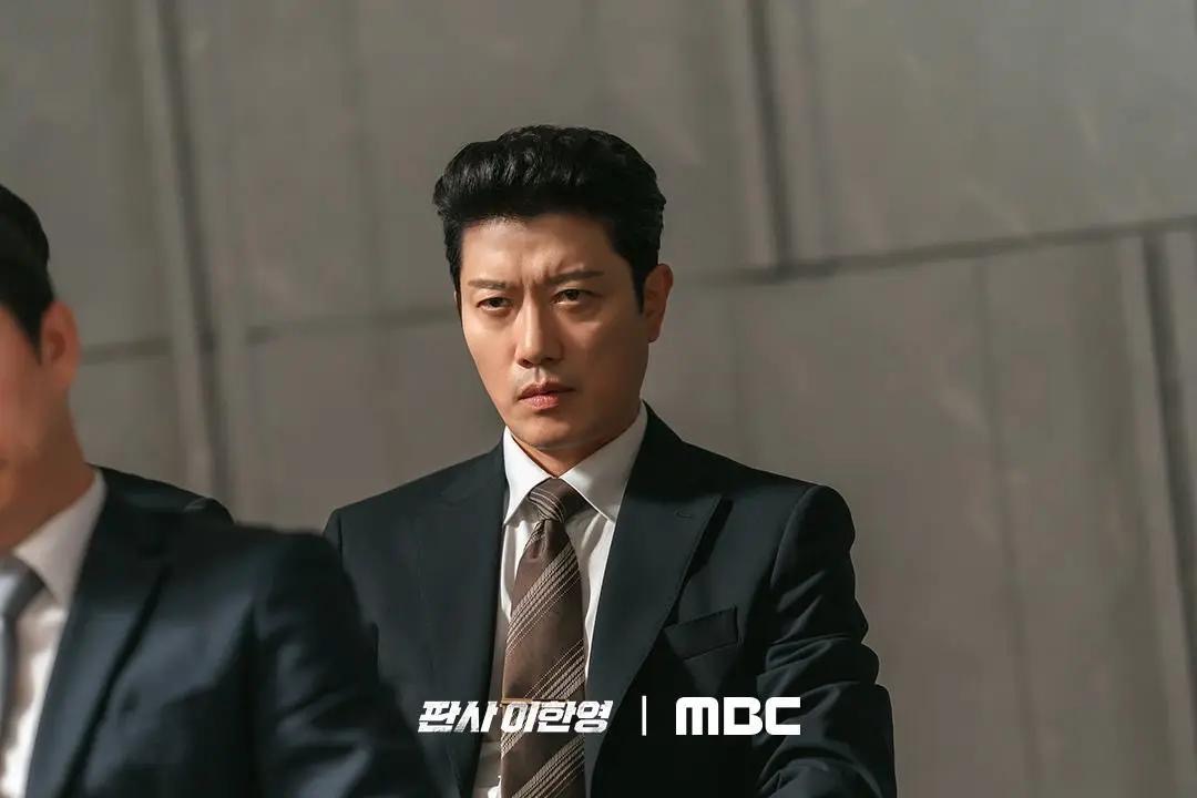 Park Hee Soon Gegar The Judge Returns 2026 4 afccfc93 f16c 4ecc 875c 359f9991f499