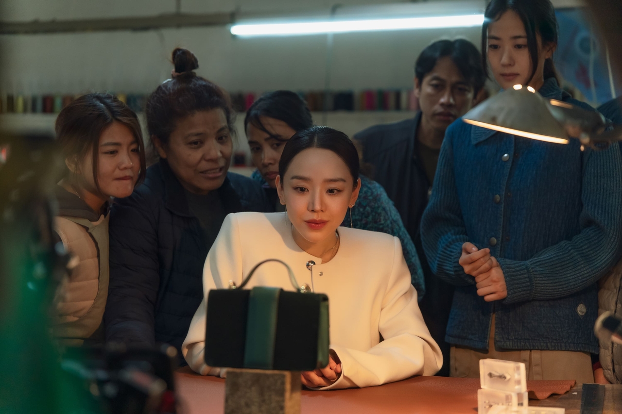 Inspirasi Kisah Benar: ‘The Art of Sarah’ Cetus Perbandingan Dengan Skandal Penipuan Jam Mewah Korea 3 The Art of Sarah