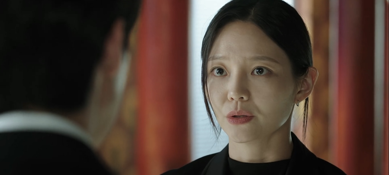 Phantom Lawyer (2026): Esom Pilih Bergabung dengan Yoo Yeon Seok, Menjadi Lawan Firma Lama 2 Phantom Lawyer (2026)