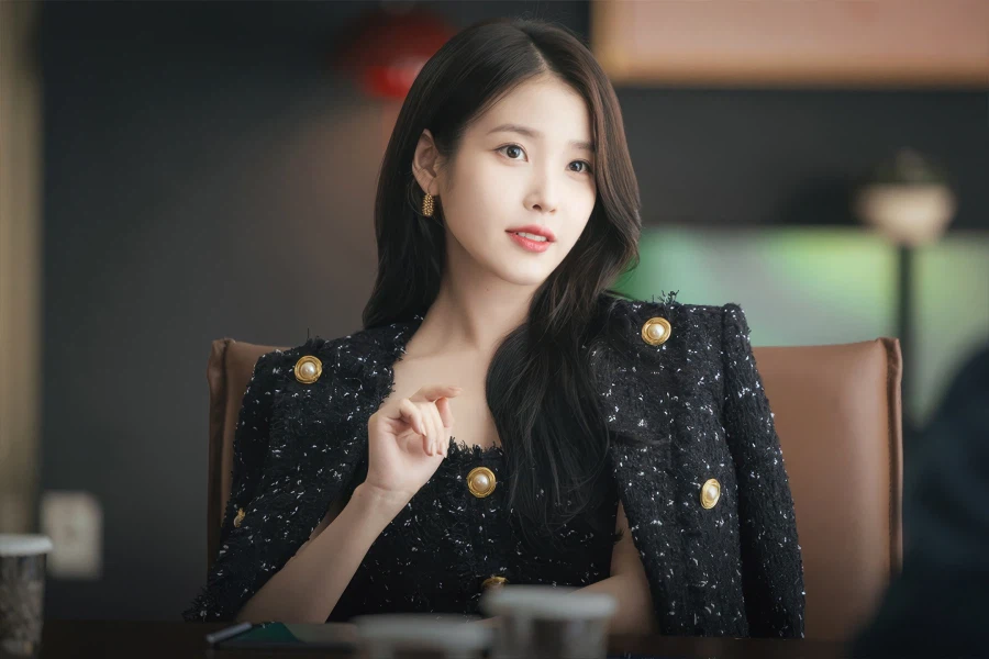 IU Cipta Sejarah: Pelakon Wanita Pertama Dominasi Dua Drama Melebihi 50% Buzz FUNdex 5 IMG 4599